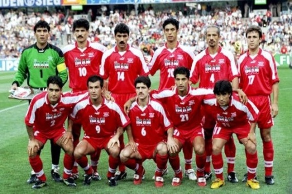لباس تیم ملی ایران در جام جهانی 1998